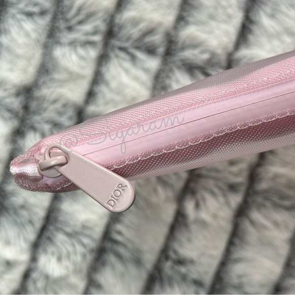Dior cosmetic bag - Picture 6 of 6